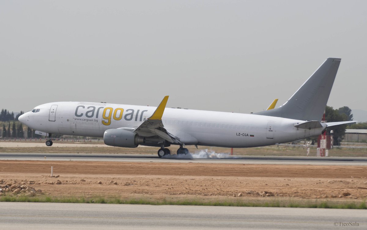 Touchdown! <a href="/aeroVLC/">Aeropuerto Valencia</a> <a href="/VLCmovements/">VLCmovements</a>