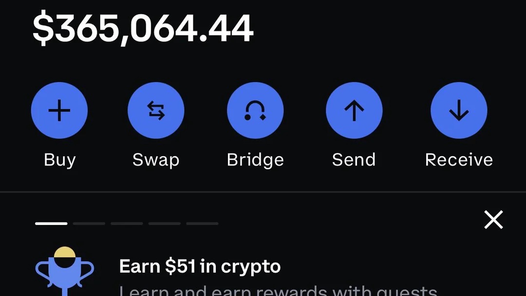 SolXGang's tweet photo. @Mrcryptoxwhale time for me to give back to the community! dropping $sol in 2 days! Follow me and drop your sol address! https://t.co/RSB7Ziyruy