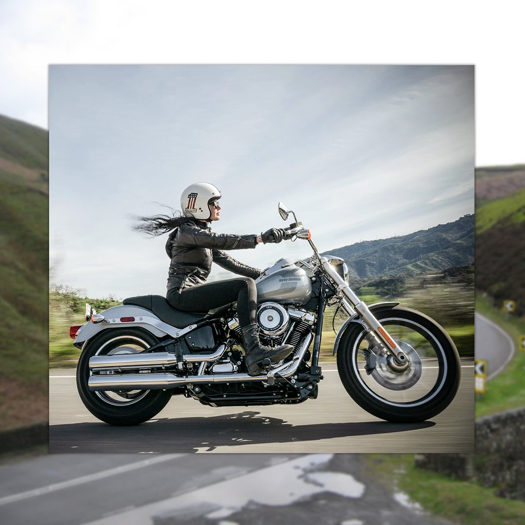 #EntireEscapes: The A57, Snake Pass, Peak District 🇬🇧

Crossing the Pennines in the Peak District, Snake Pass runs from Glossop to Sheffield, loaded with demanding, but fun, twists and turns (if the name didn’t give it away) 🐍

Well worth a detour!

#SnakePass #A57 #Motorcycles