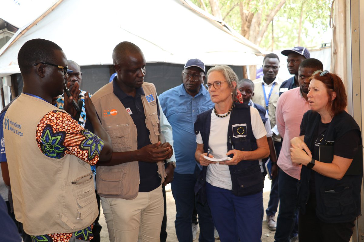 .@WHOSouthSudan, with financial backing from @eu_echo, is implementing effective measures to combat disease outbreaks. A high-level delegation from @eu_echo and @WHOSouthSudan is currently on-site in Upper Nile State to assess healthcare requirements.