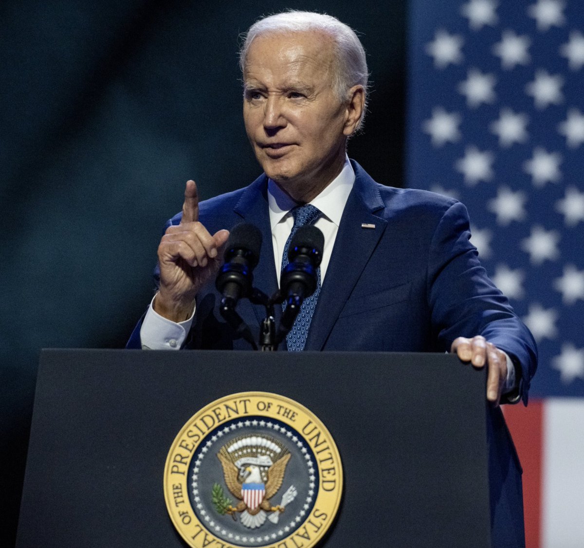 BREAKING: President Biden notches up another win as he hits a 43% approval rate — his highest since November and an astonishing achievement in our hyper-polarized times. Clearly, Biden's campaign is gaining steam while Trump's collapses beneath his trials and expenses. The poll…