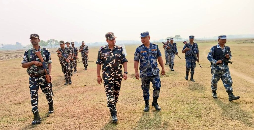 Ensuring security for #Election2024, #SSB joins hands with #BiharPolice, #NepalParhari & #APF (Nepal) in coordination meetings & joint patrols along the Indo-Nepal border. 
Strong partnerships for a safe #democratic process.

@HMOIndia @PIB_India @ECISVEEP @ANI #LokaSabhaElection