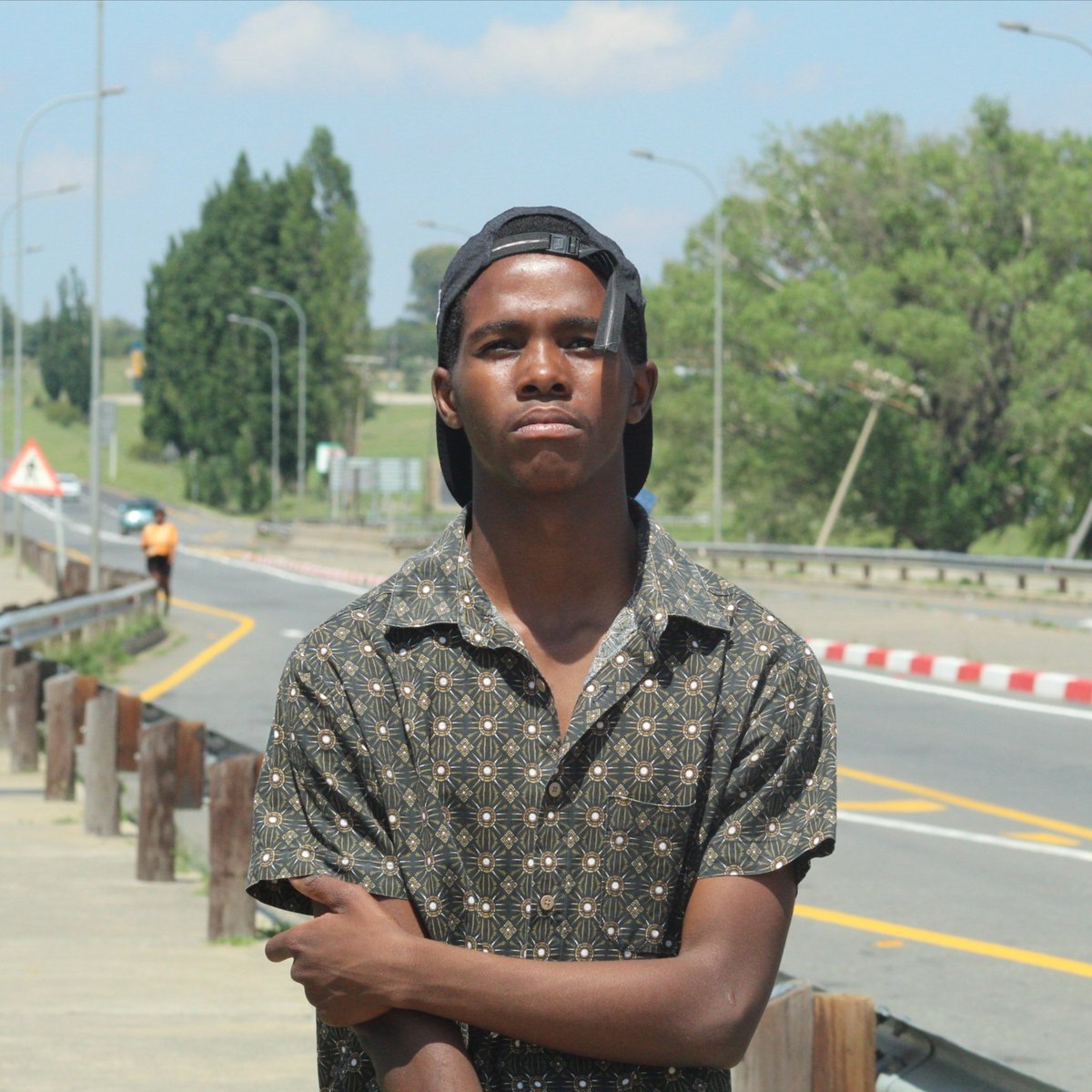 Selflez B tweet media