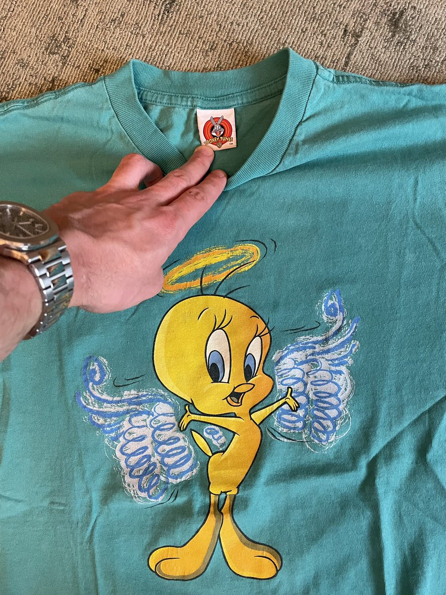 somethin for the birdies