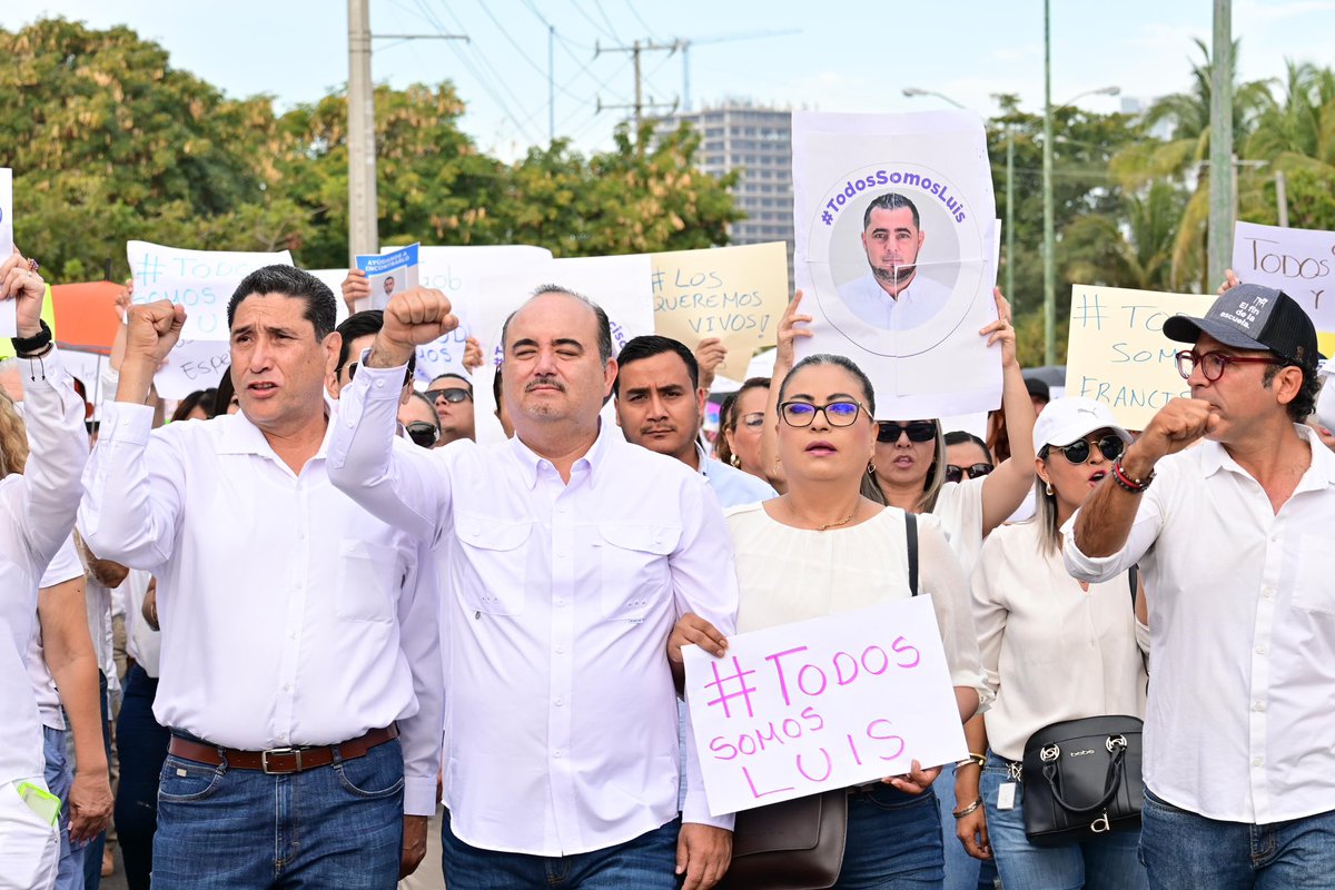 MemoRomeromzt's tweet photo. ¡Que aparezcan nuestros compañeros! 

Hoy me sumé a la manifestación pacífica para exigir la aparición de Luis y Francisco, compañeros del PAS. 

Exigimos que el Gobierno haga su trabajo y brinde condiciones de seguridad para que esta contienda electoral se lleve a cabo. https://t.co/qZNI0yz48y