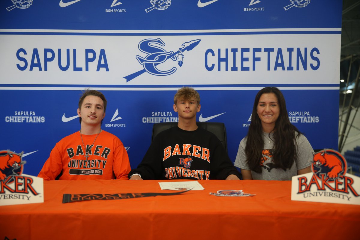 Congratulations to senior wrestler, Cavin Peper, for signing to wrestle at Baker University! Cavin joins fellow Chieftains, Ethan Peterson and Liz Cope.

#GameChangers | #ChieftainStrong