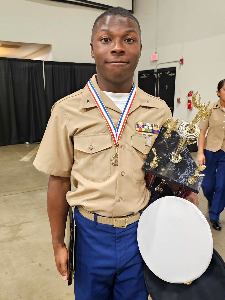 Congrats to Kelton Richardson for achieving 3rd place overall in the Individual Armed Knockout at the MJROTC Nationals Meet! Participants face single elimination rounds, demonstrating their skills under pressure. Brenham, he is the 3rd BEST in the NATION! Well done Kelton!