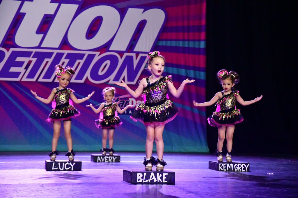 RationalJetfan's tweet photo. I think my heart just exploded out of my chest!!!!! #danceproductionstheremix #dancemom #highgold #firstcompetition https://t.co/f6jSoINFHh