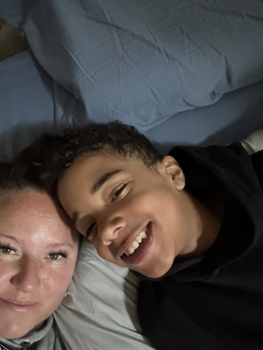 Helmets4Helmets's tweet photo. Poor baby. He was playing games last night and had an extremely strong grand mal seizure and then another one at 5:00 this morning. So snuggles in bed it is today! π’π But still smiling as always! πͺ #epilepsywarrior #Fightlikebryson #protectlikebrock #helmets4helmets https://t.co/8dCp0lCuYF