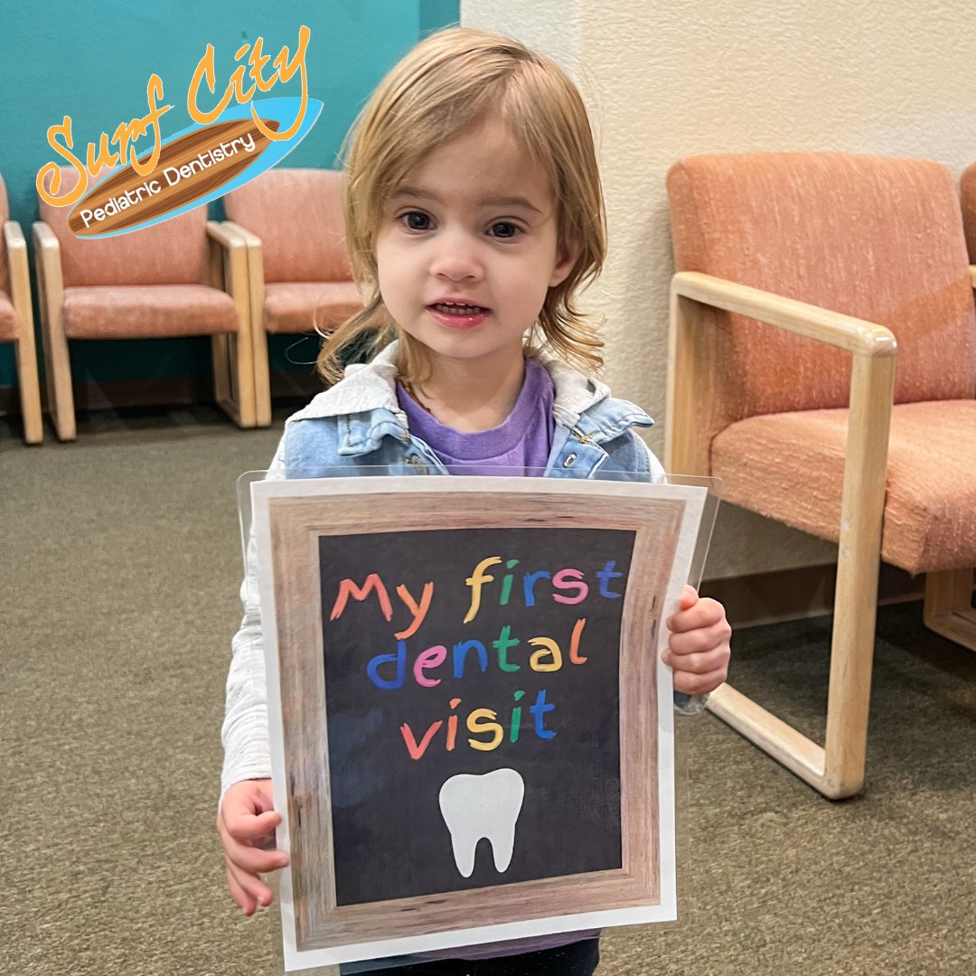 We had so much fun meeting this sweet little girl and she did SO good at her first dental appointment. 💟🦷