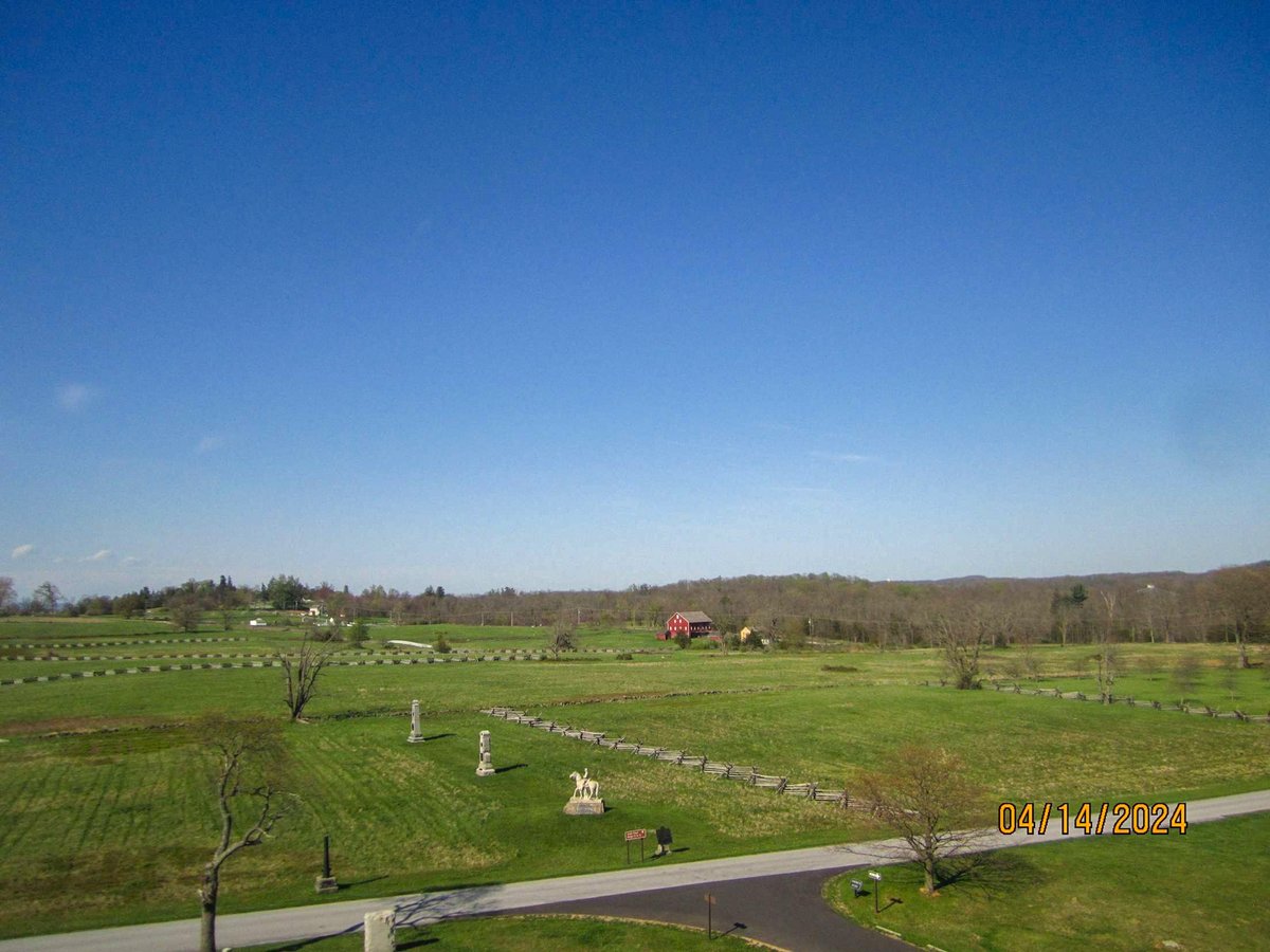 🎉 Our seniors are off on a week full of sightseeing and adventures, spending the week in D.C. for the annual Senior Trip! 🏛️ Check out a few highlights from the trip so far. 📸