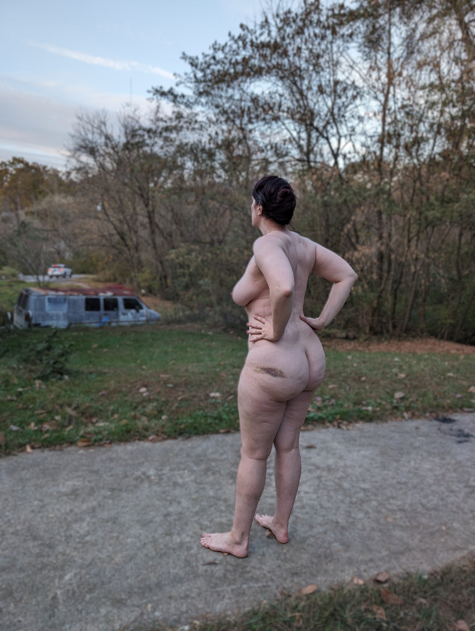 I used to try and hide when I thought I was about to get caught, now I'm not happy unless I get seen. I want to push and be ever more daring, though. What should I do next? https://t.co/AN4y3g6bfl