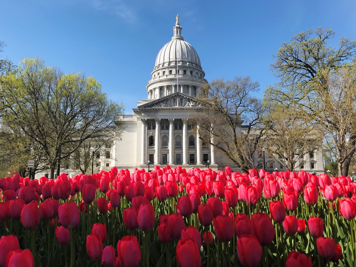 NEW from the WMC Litigation Center: Taxpayers are challenging Gov. Evers’ illegal “400-Year Veto” that unilaterally allows property taxes to increase for the next four centuries. Read more: wmclitigationcenter.org/press-release/…