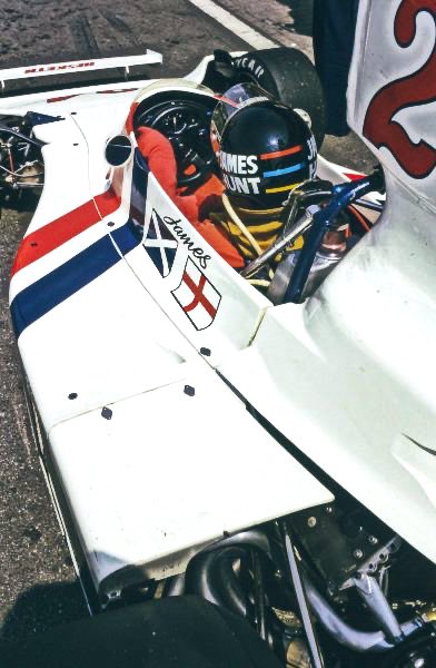 James Hunt in his Hesketh-Ford 308B 🏎️ #f1 #formula1 via Jay_K 📸❔