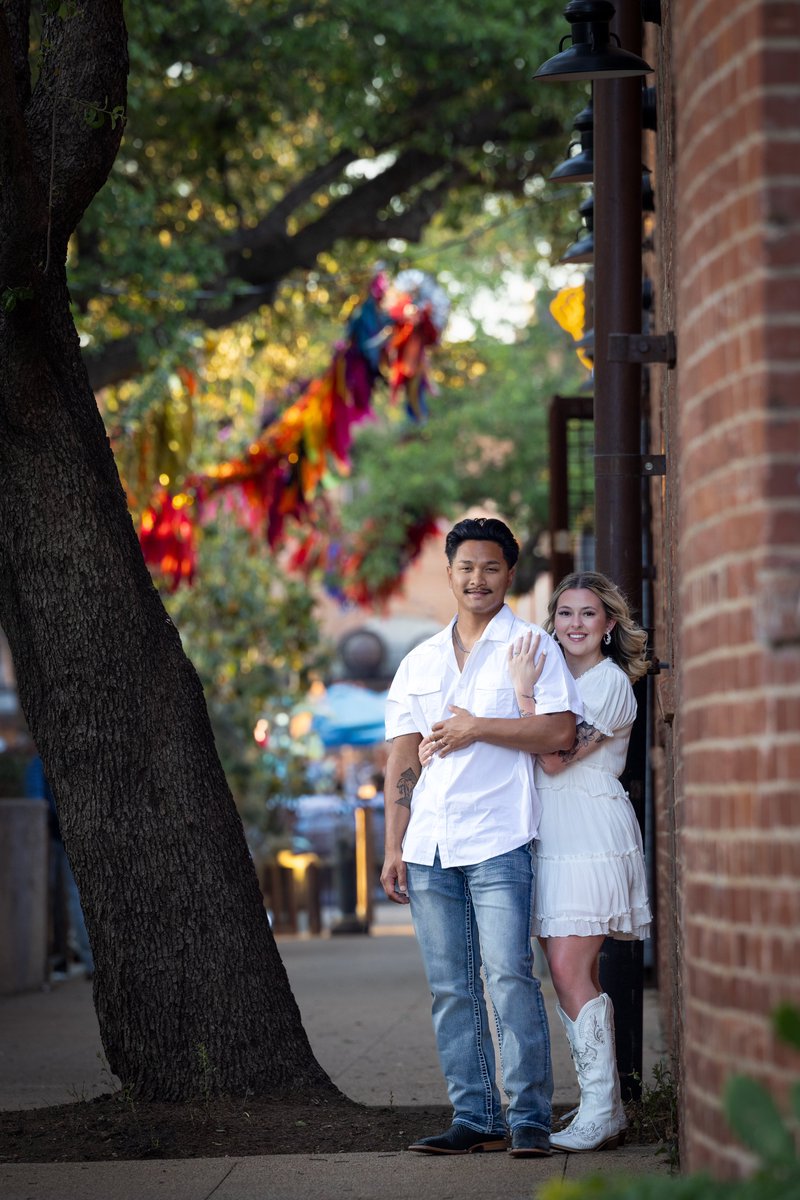 ScottLeadbette6's tweet photo. Engagement session for my beautiful daughter and her soon to be husband. https://t.co/1Q7EaU9FBr