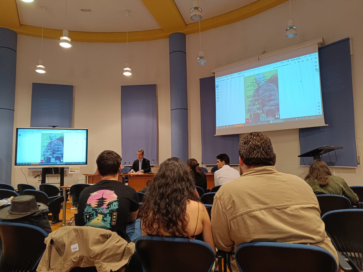 CLIO_Uva's tweet photo. Esta tarde se ha llevado a cabo el ciclo de charlas sobre la conmemoración del Centenario de la Dictadura de Primo de Rivera. Agradecemos la ayuda y participación de los ponentes, y esperamos que todos los asistentes lo disfrutasen tanto como nosotros.
@FyL_UVa 
@UVa_es https://t.co/8MqAXp4dps