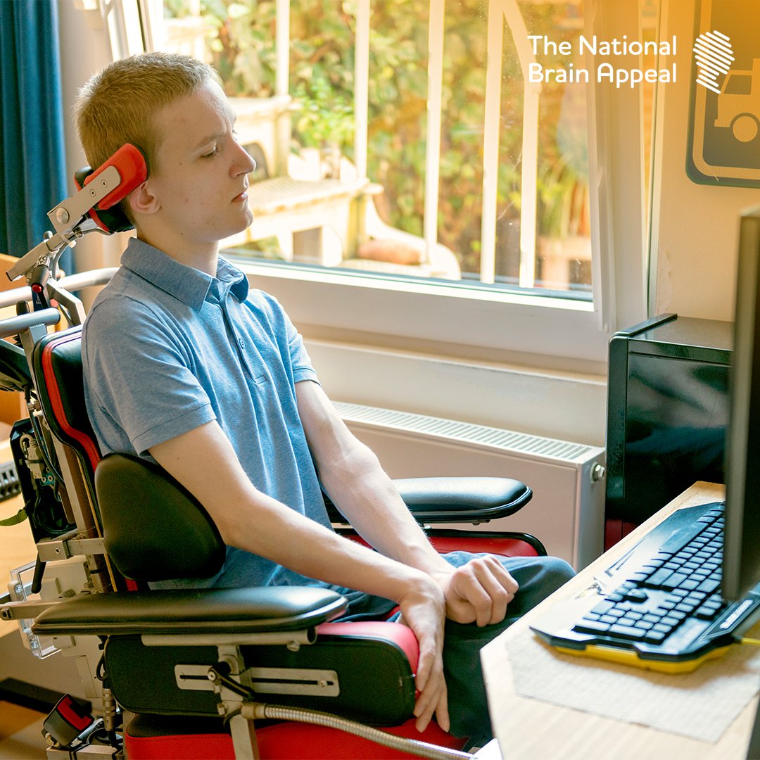 This #WorldVoiceDay, we celebrate a transformative project at #TheNationalHospital led by @NHNN_therapies @JodiAllenSLT @gabzrossano, aiding patients with progressive neurological conditions in preserving their voices post-diagnosis. Learn more: nationalbrainappeal.org/early-voice-ba…