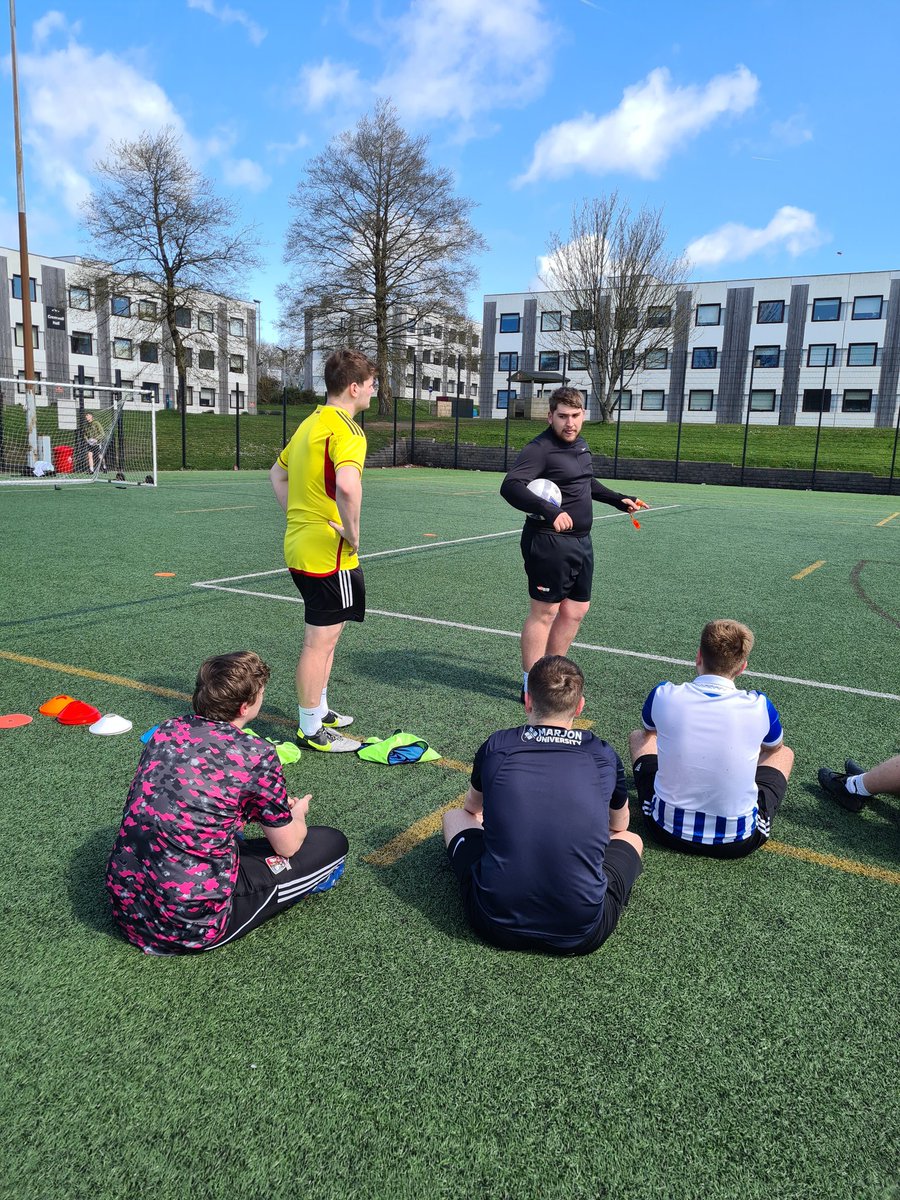 First day back from the Easter break and we're back out on the 3G with our second year @MarjonFootball students 🙌 Students had an opportunity for formative assessment ahead of their assessed practical coaching starting next week ⚽️