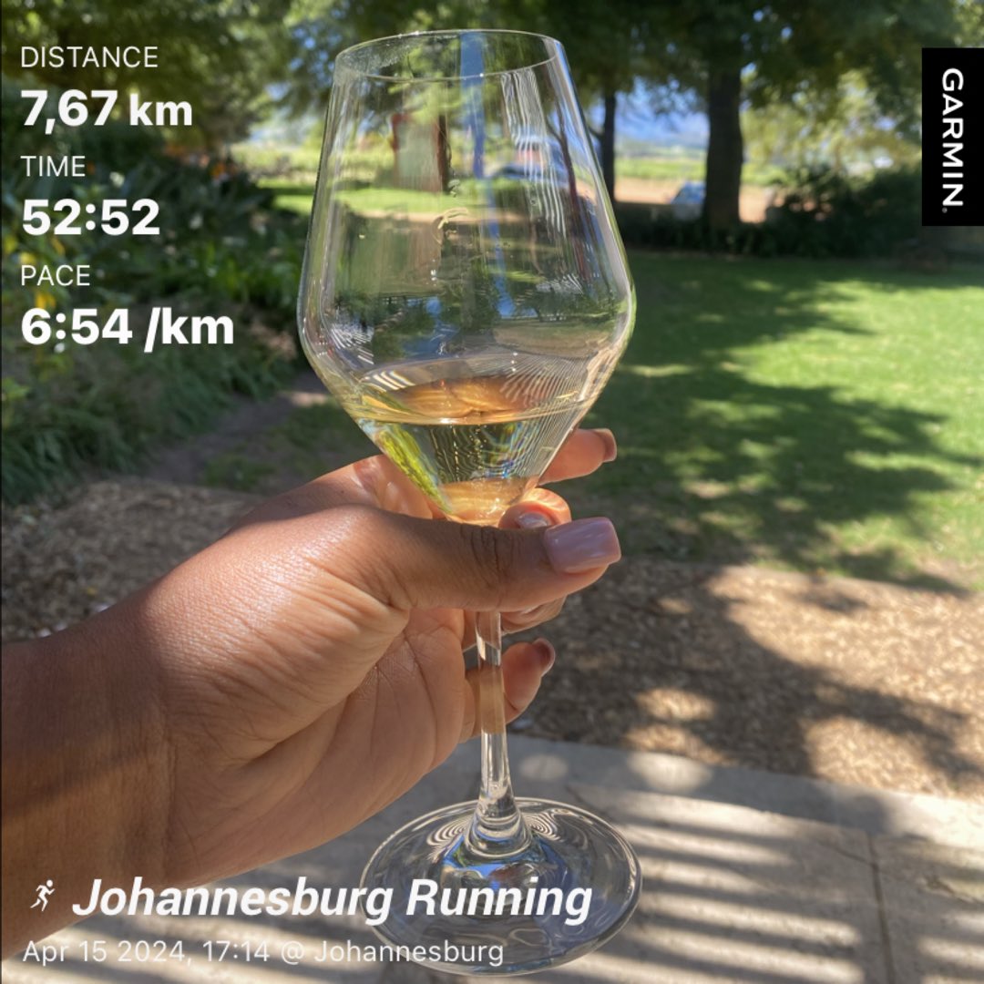 MsuthuKaTiba's tweet photo. #RunningWithTumiSole
#FetchYourBody2024
#IRunForFun
#IRunForSanity😌
#RunningMyOwnPath!! https://t.co/sm6SucSJbN