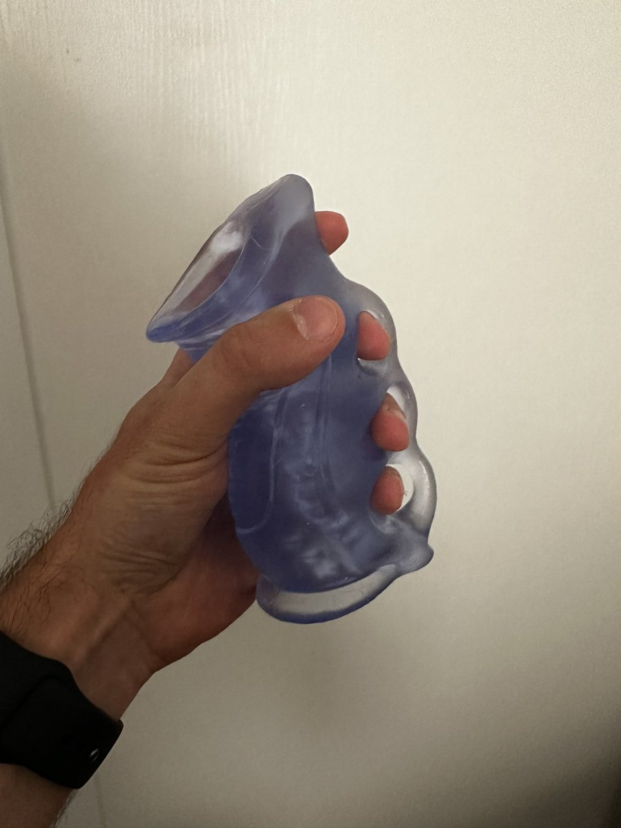 Nikorasu03's tweet photo. What's better than starting the week with this kind of toy? THANKS @CamillePelepas https://t.co/8pz0bEMKxe