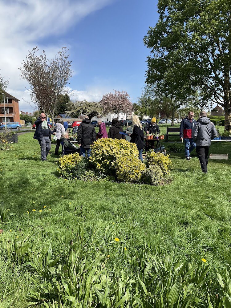 Thank you to everyone that braved the rain and wind to come along to our plant sale today.  Your support was very much appreciated. #plantsale #communitygardens #whitchurch #cardiff 🌱
