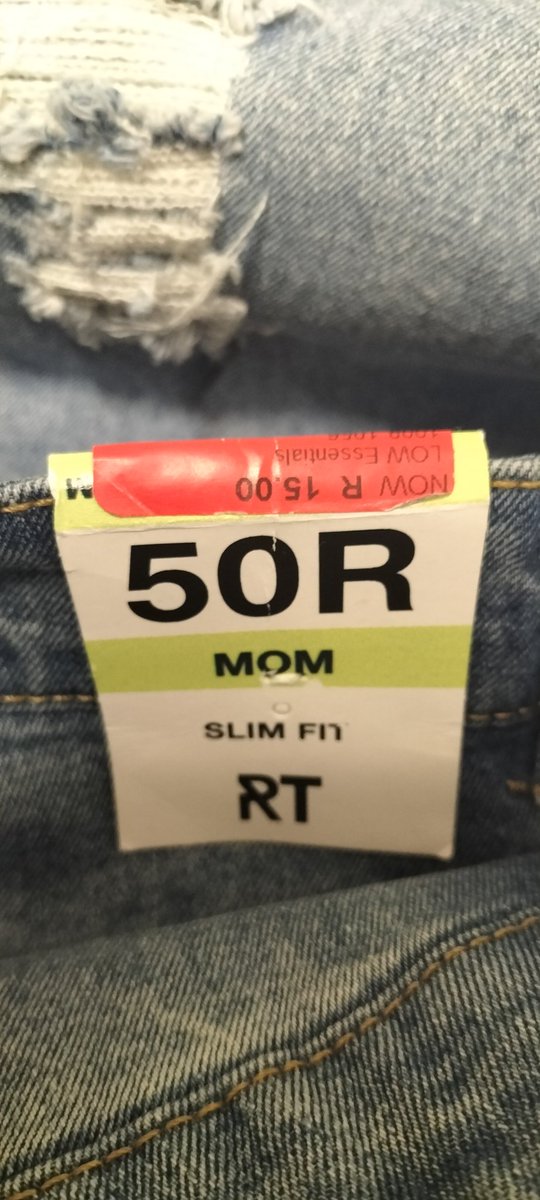 #GirlTalkza this is for my big girls Mr Price still has a serious clearance sale going on right now. 
I got 4 good Jeans for R105 (15+20+20+50)
