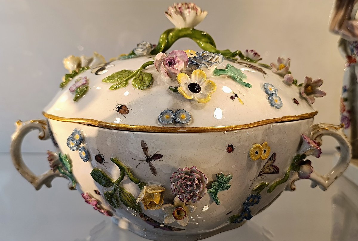 Présentation de Porcelaine de Meissen, vente Merkle, première partie, maison de vente Bonhams-Cornette-de-Saint Cyr.