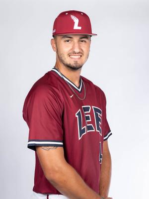 divIIbaseball's tweet photo. We have to talk about the stretch that Cam Suto for @LeeUBaseball  has had since March 19. After the UWG game, Suto was hitting .295. Since, he is now hitting .381.
(.507 BA/.564 OBP /.958 SLG  with 9 homers, 35 RBI, and 1 strikeout in 79 Plate Appearances in this span)

#D2Baseball