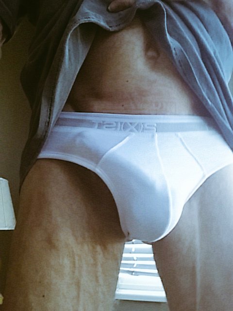 Utah_Dick's tweet photo. Where can I buy poppers in SLC? https://t.co/saG8J5EuLZ