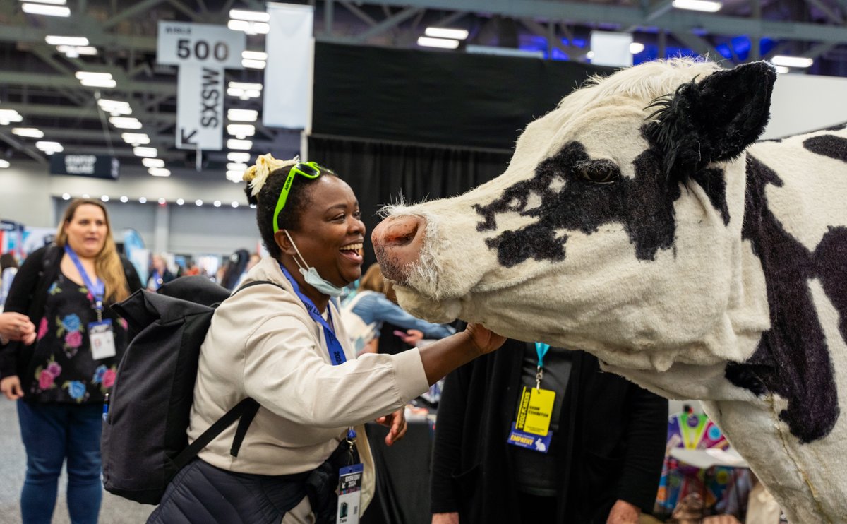 Holy cow... The #SXSWEDU 2025 limited presale ends at 11:59pm PT tonight! 🐮 Purchase your registration for the 2025 event at the lowest available price, plus unlock early access to hotels. See you next year ✨

ow.ly/ntcc50Rgtw6