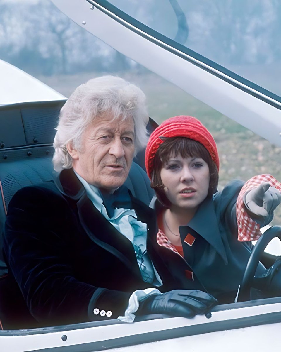 Lovarzi's tweet photo. What alternative name might suit 'Planet of the Spiders' in Doctor Who lore? 🌀
#doctorwho #drwho #whovian #doctorwhoblog #doctorwhoseries #planetofthespiders #doctorwhoshow #lovarzi #lovarzi_official #lovarzidoctorwho https://t.co/fBaRIoKbfz