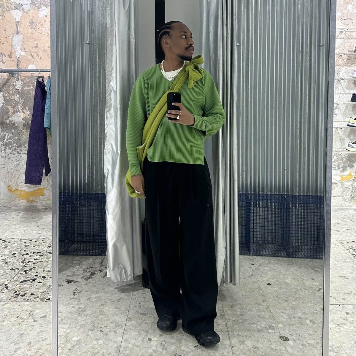 goatloafer's tweet photo. Issey Miyake 🤝 SpongeBob crocs 🧽 https://t.co/YNIyBaNqAL