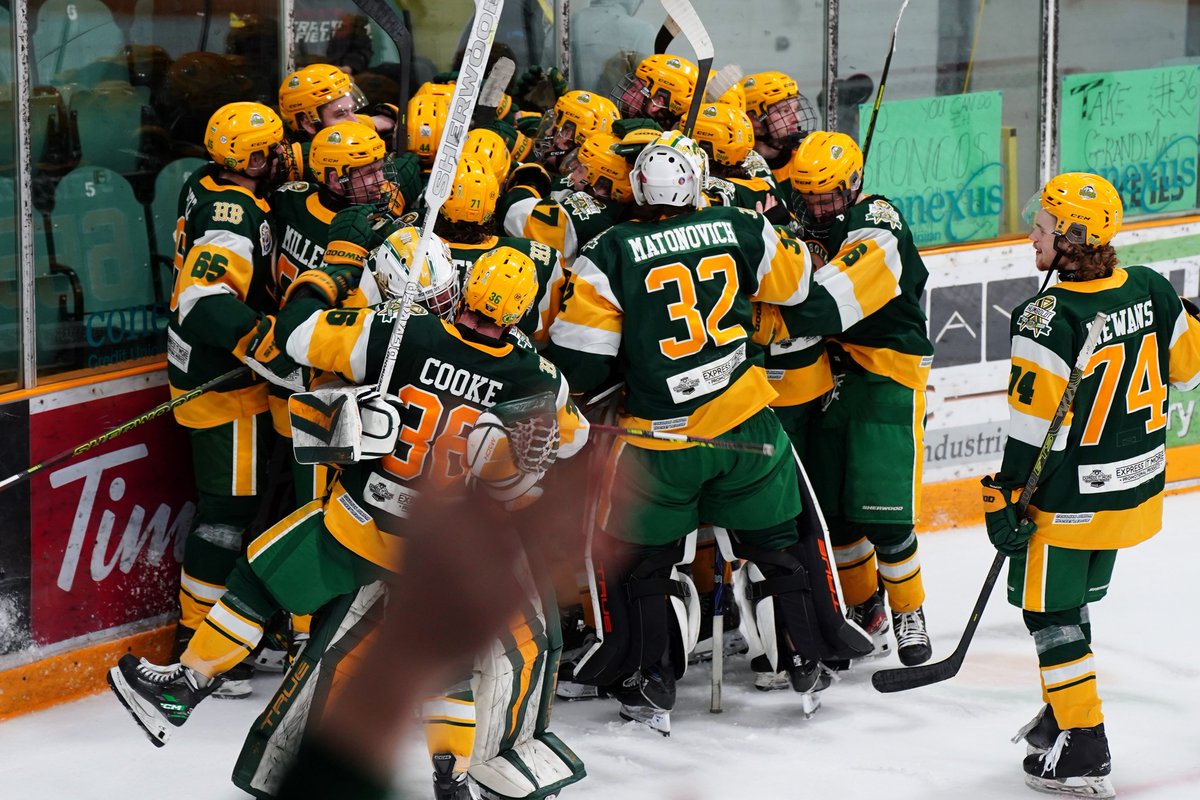 WHAT A NIGHT!! Game 7 is happening tomorrow night in Melfort! 👇👇👇👇 tickets.melfortmustangs.com #ourteam #playoffs2024 📷 Marla Possberg