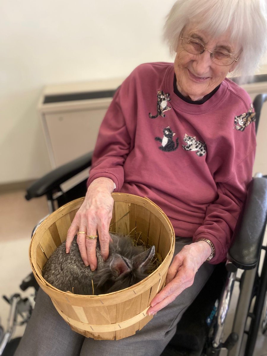 An afternoon spent with the Sun-Dance Kids Farm is an afternoon we’ll happily spend! Thank you, Mike Morton, for putting a smile on our faces! 😀🐰

#orchardbrookeassistedlivingcenter #livinglegendshealth #nursinghomes #spring #animals