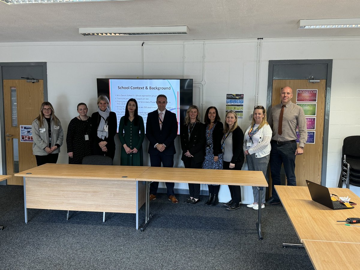 Diolch yn Fawr to staff from <a href="/WG_Education/">Welsh Government Education</a> visiting <a href="/fcwpa/">Fochriw Primary</a> <a href="/IDS3to18/">Idris Davies School 3_18</a> today on the incredible work being undertaken for #CommunityFocusedSchools 

Diolch to both schools, staff and pupils for presenting and showcasing 👏👏👏