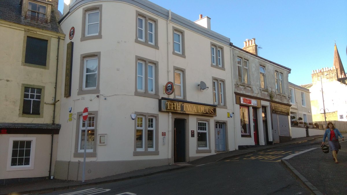 There will be a North Ayrshire social on Thursday, 18 April, at 19:30 in the Twa Dugs, West Kilbride. You are all welcome to attend. Cheers! 🍺