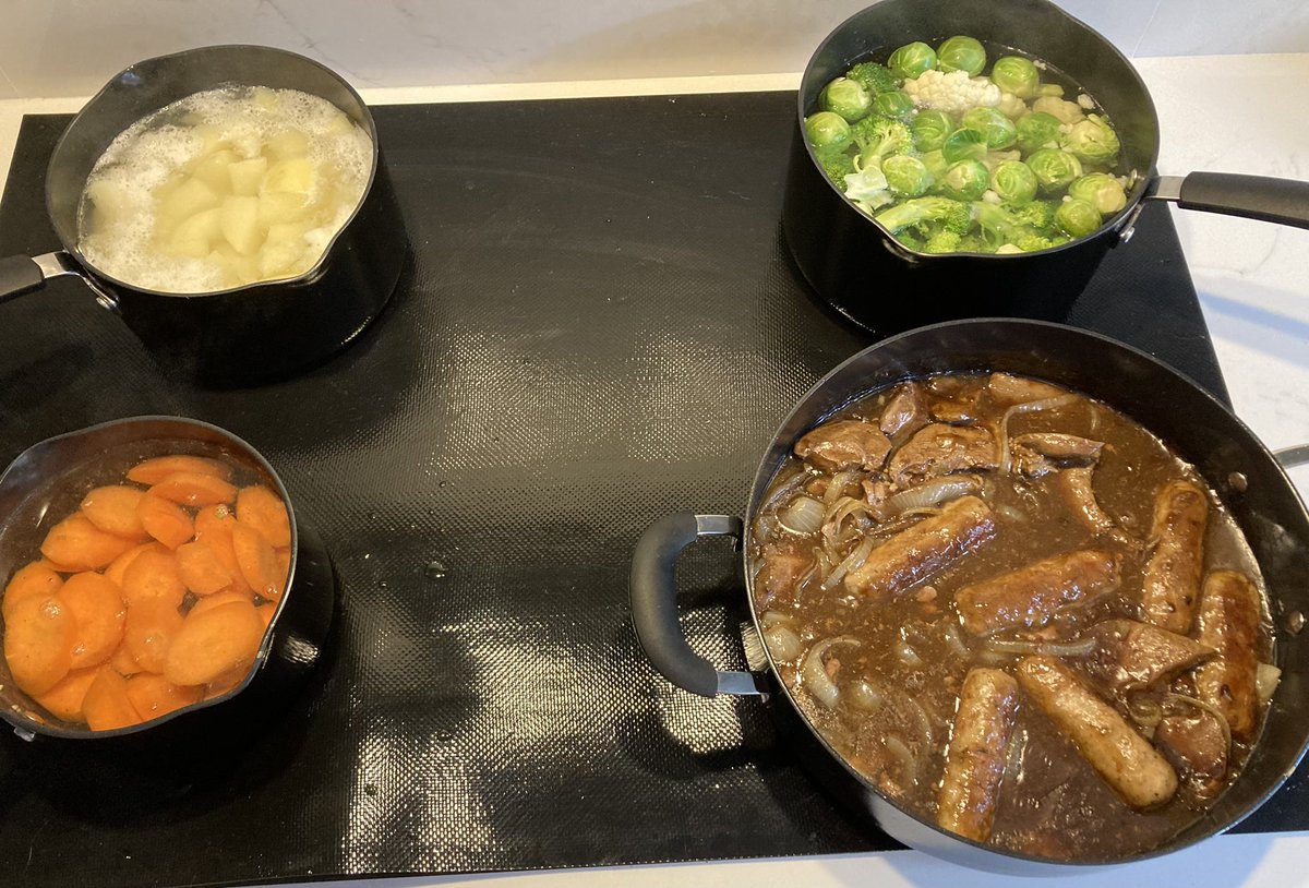 Tonight’s tea, liver, sausage, onion. With mash and veggies…