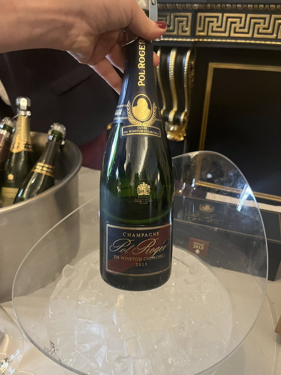 KHClem's tweet photo. Enjoying #Churchill’s favourite champagne 🥂 @PolRogerEpernay in the rather grand surroundings of the @FishmongersCo and learning about the champagne house’s history in its 175th year 🍾 https://t.co/JGQGbzQJOR