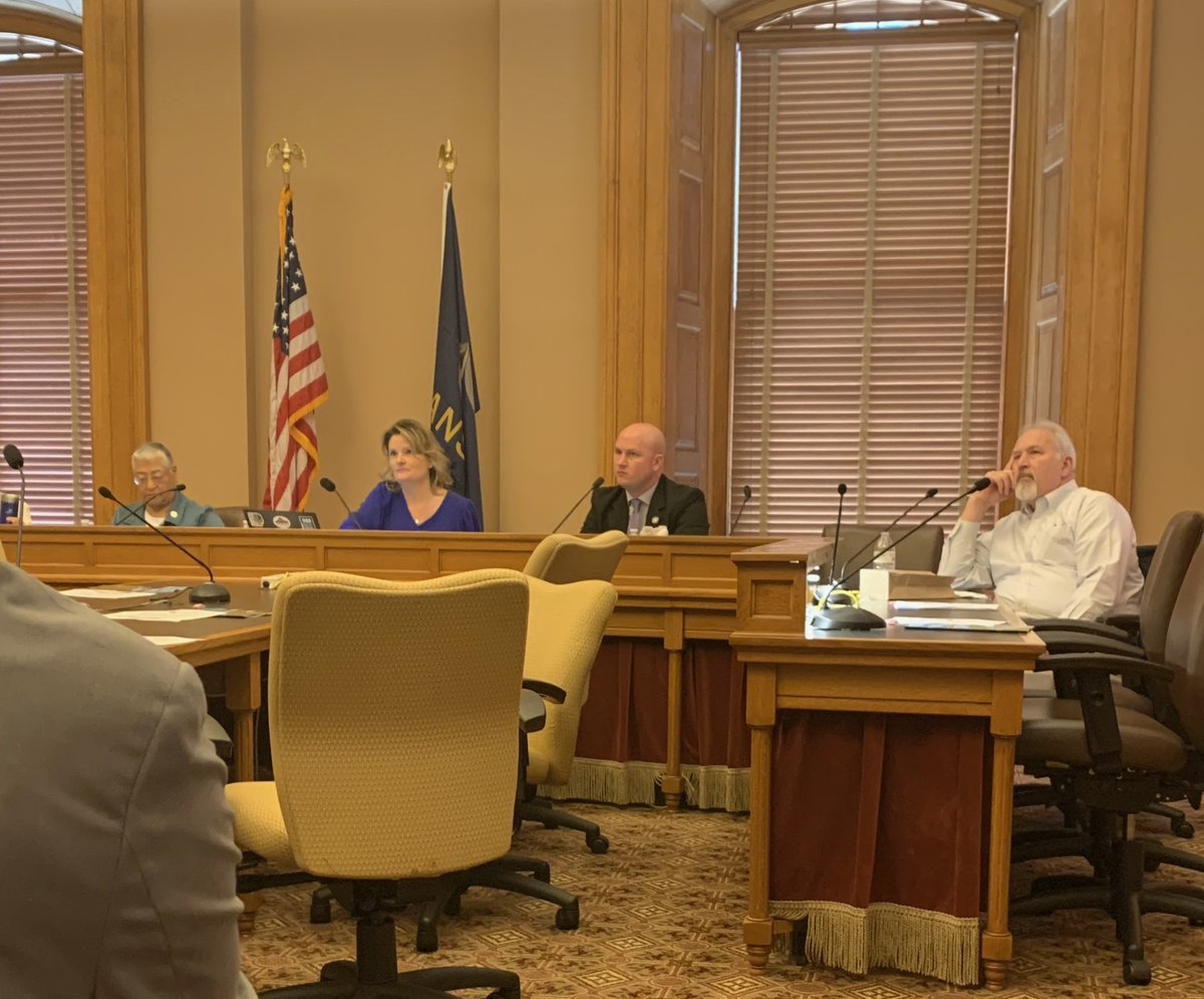 We’re kicking off the year in review for the Johnson County Delegation! On February 5th, Senator Cindy Holscher graciously chaired while the Spring Hill Chamber of Commerce discussed the economic development assistance for the fastest-growing city in Kansas.
#ksleg #JoCo