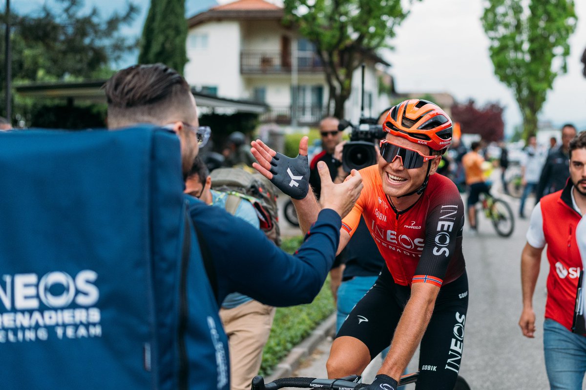 Let’s enjoy today’s stage once more with the best shots by Daniele Molineris 📸 tourofthealps.eu/en/gallery/202…

#TouroftheAlps #TotA #LiveUphill