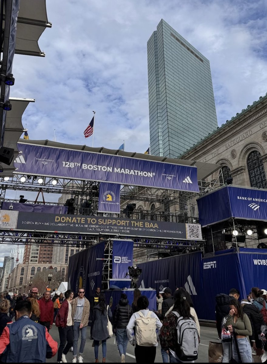 Sending good vibes and encouragement to all those participating in the Boston Marathon today! 🏃‍♂️