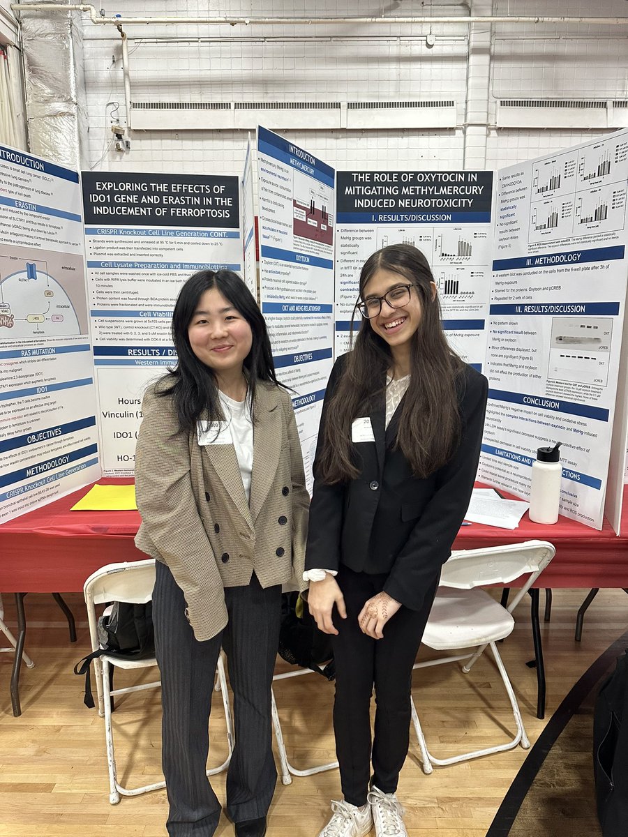 Mrs_Sforza's tweet photo. Jericho research team excelling at the WAC research competition yesterday. Great job by all! 🔬🔭🧫 https://t.co/89l2dy5OW4
