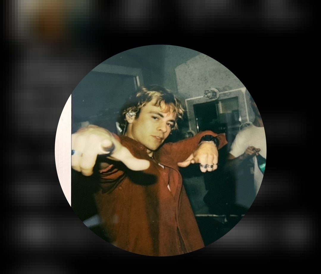 proudoftde's tweet photo. que paso? y rocky? https://t.co/7Rlb34jWHO