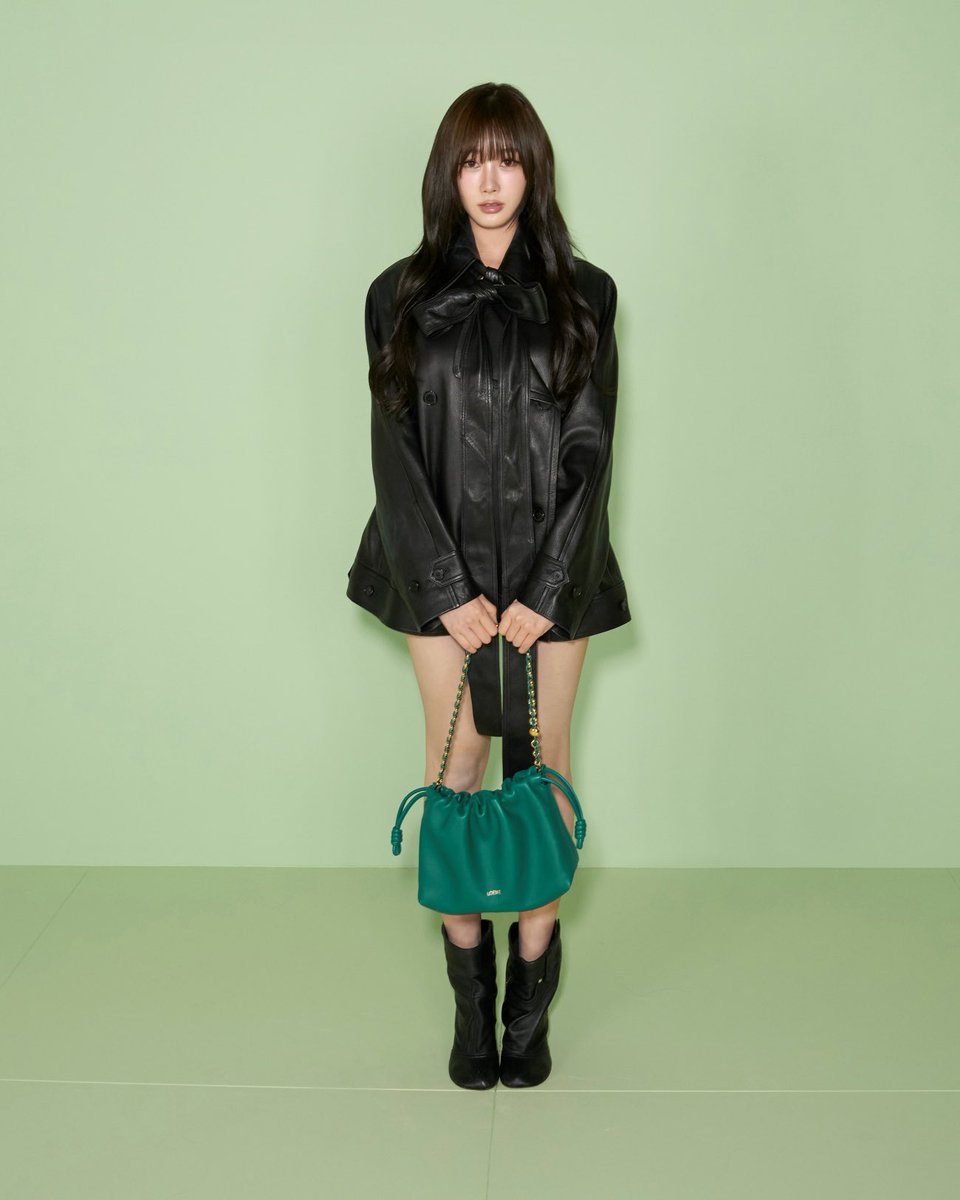 viraltakes's tweet photo. aespa's GISELLE will reportedly attend a LOEWE Pop-Up Store Photo Event on April 18th. https://t.co/ym0KTHRiDD