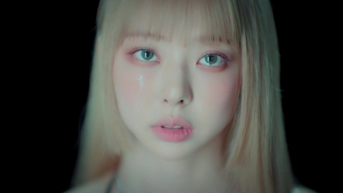loonathedorm's tweet photo. #루셈블 #Loossemble
#One_of_a_Kind #Vivi https://t.co/GbyyiKSxaY