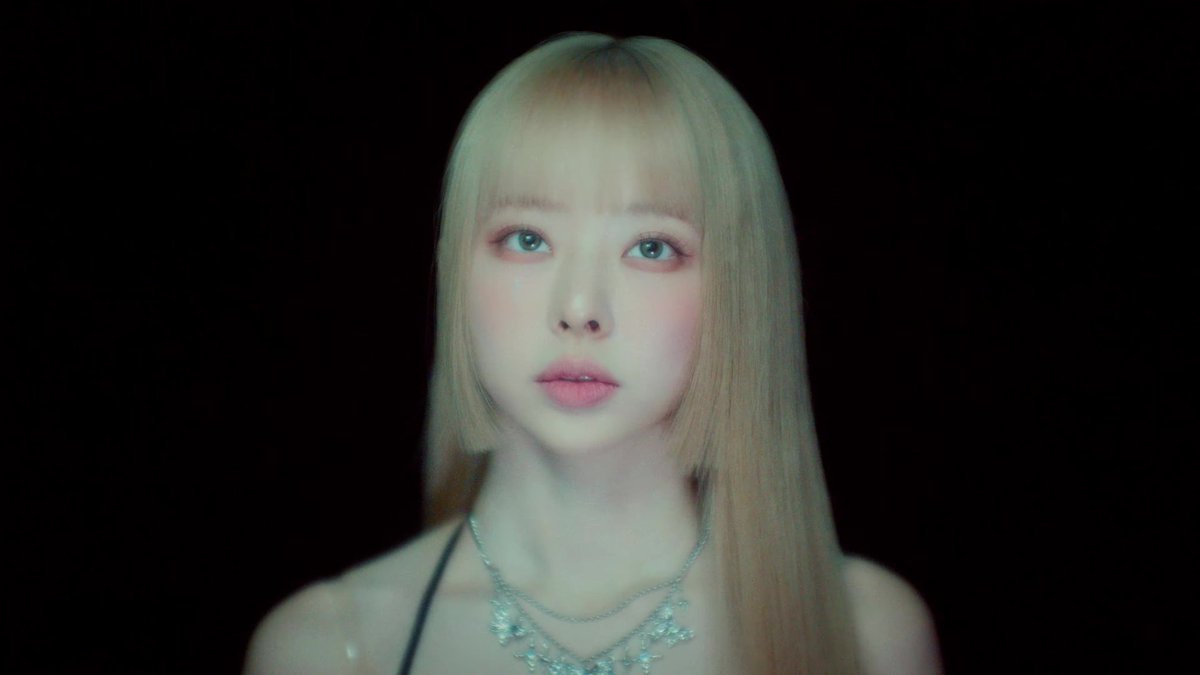 loonathedorm's tweet photo. #루셈블 #Loossemble
#One_of_a_Kind #Vivi https://t.co/GbyyiKSxaY