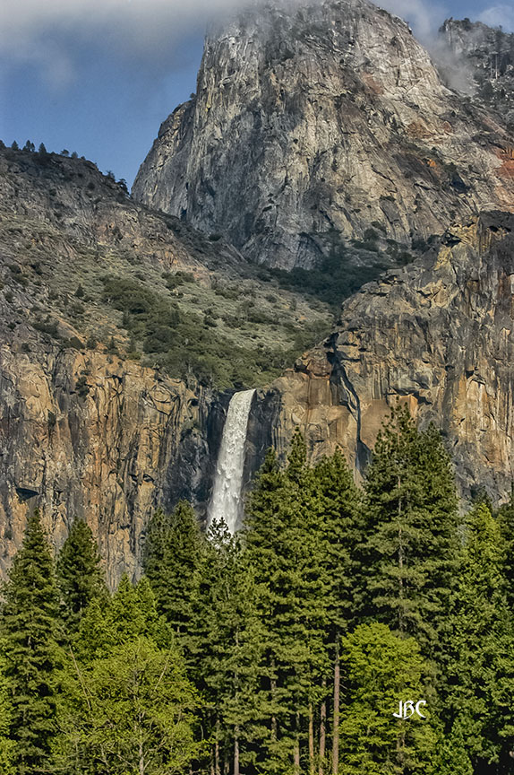 from @YosemiteNPS, here's some big rock for #MountainMonday

#mountain