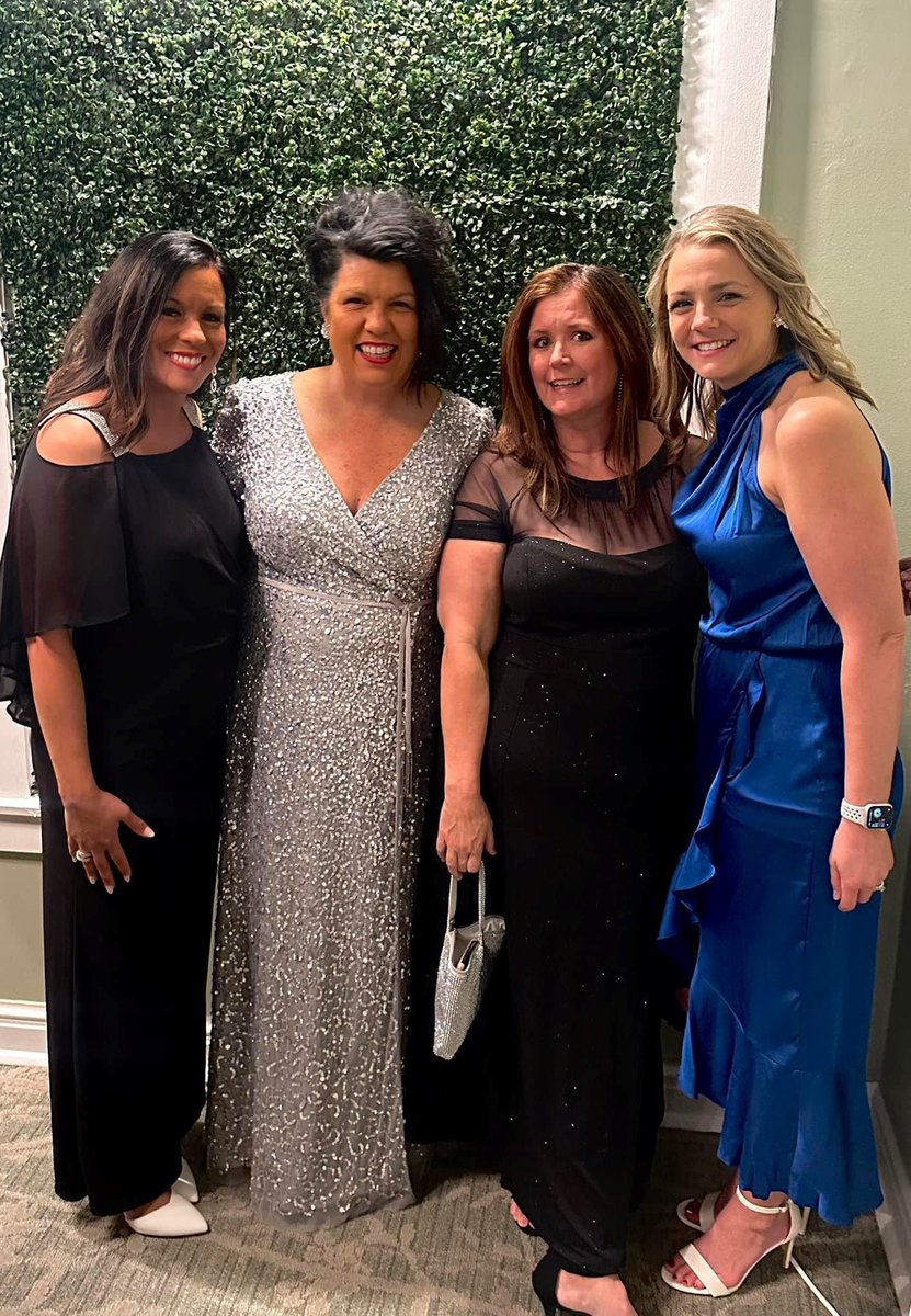 We had a wonderful time at the A Special Wish-Ohio Valley Chapter Wish Upon a Star Gala, on Saturday! We are proud to support this amazing organization that does so much for our local community!
