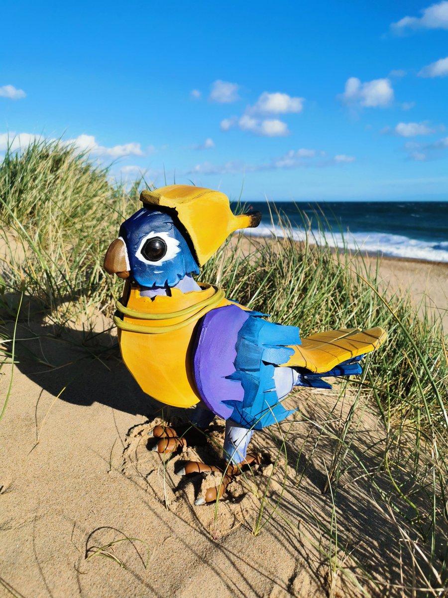 Who's a pretty boy then?

Another little project done. He's been sat on the shelf for a while patiently waiting for me to have an ounce of free time.

But he's ready to head off to his new home, in a fancy new outfit!

#Handmade #polypropsfoam #Cosplay #BeMorePirate #SeaOfThieves