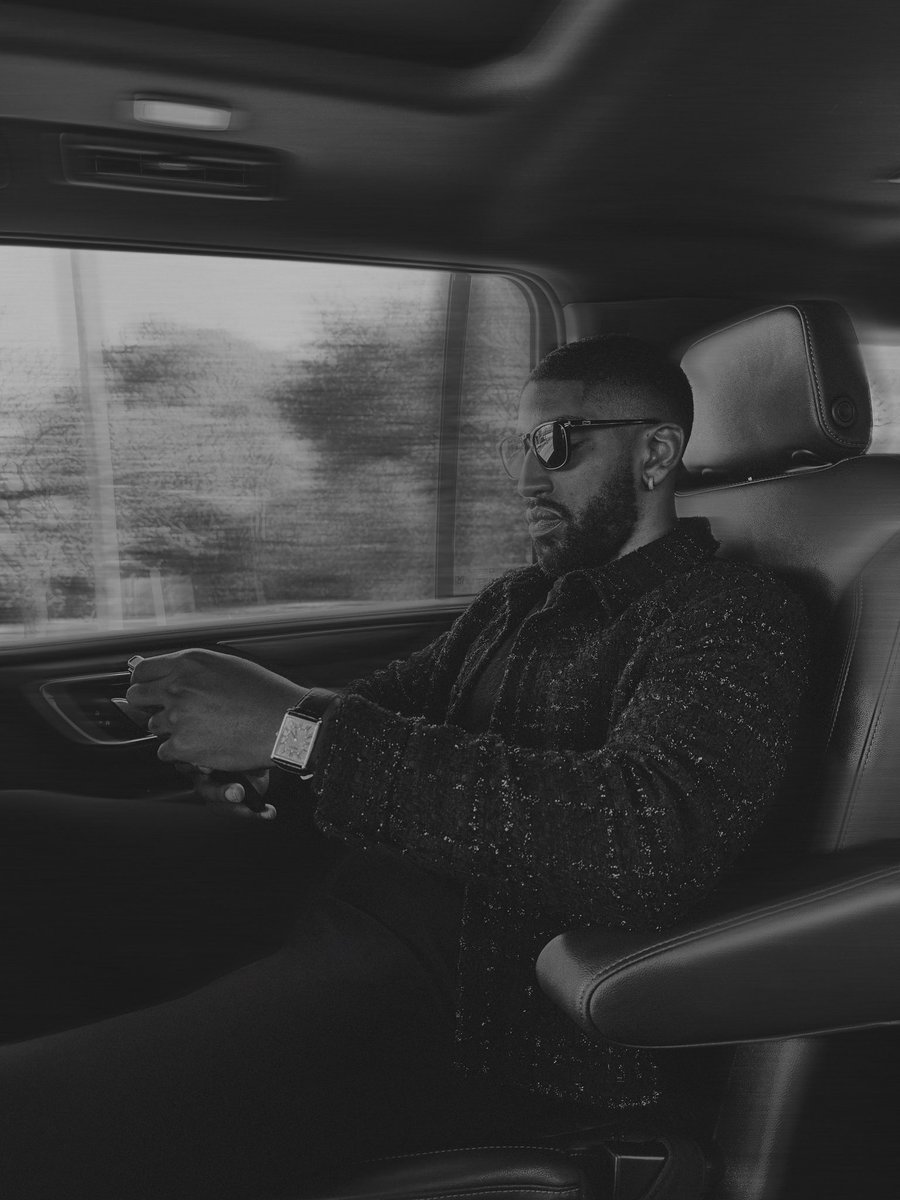 lynspirational's tweet photo. 26🥂 https://t.co/7arNQfNETN